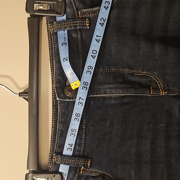 Maurices M Jeans buffalo plaid skinny jean 14W - Picture 4 of 4